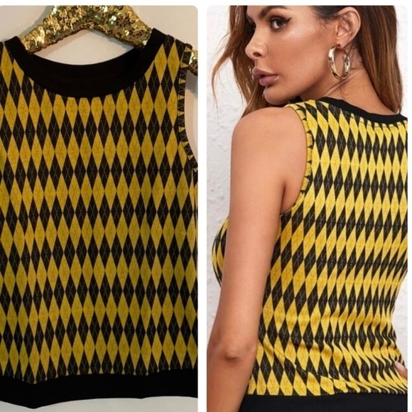 Yellow And Black Diamond Pattern Top - Picture 3 of 14